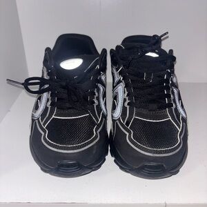 Dior Black and White Women's Shoes